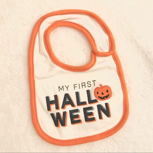 My first Halloween bib - Picture 1 of 4